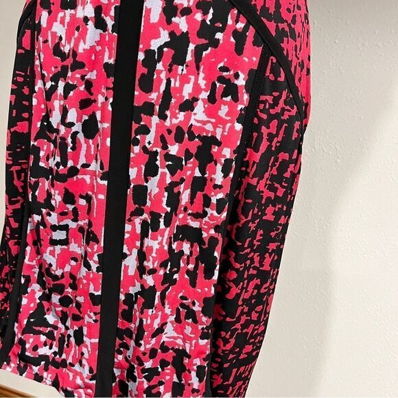 Taylor Pink Mixed Media Sleeveless Sheath Dress WITH Black Piping Size 4 - Picture 4 of 13